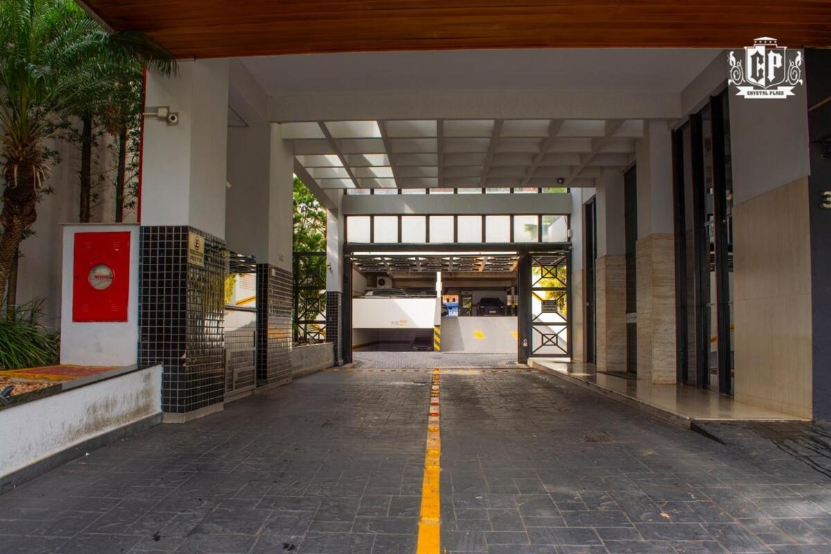 Elegancia & Conforto Flat Mobiliado Goiânia Buitenkant foto
