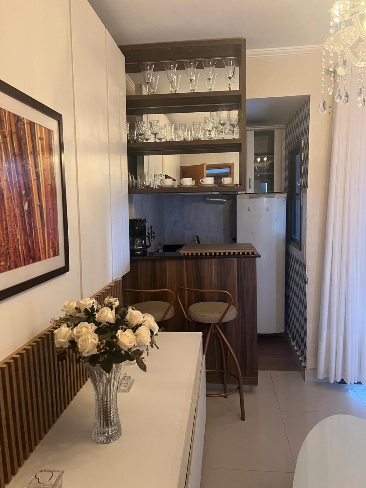 Elegancia & Conforto Flat Mobiliado Goiânia Buitenkant foto